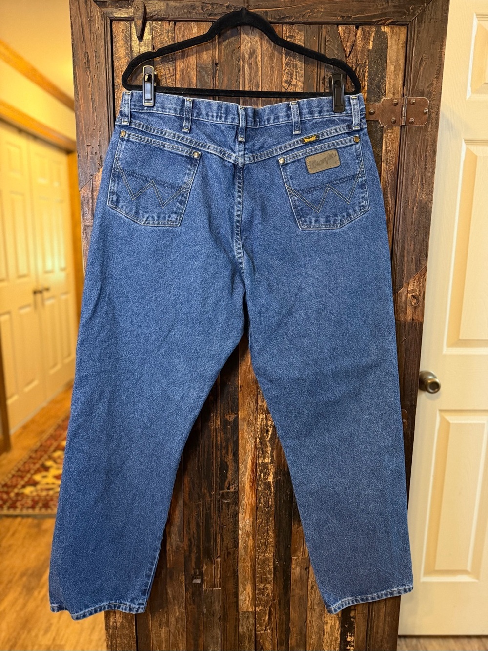 Wrangler George Strait Jeans 38x32 Cowboy Western Medium Wash 100% Cotton